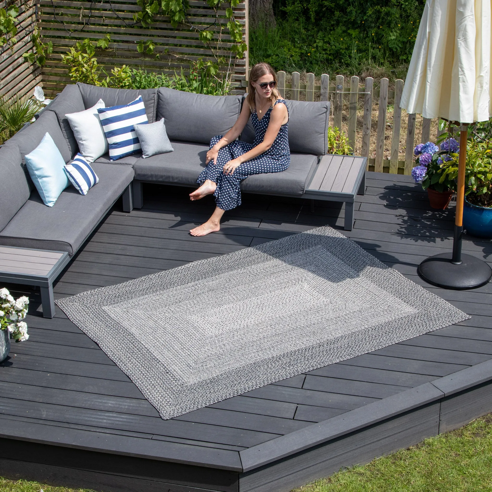 Artemis 290cm x 190cm Weatherproof Indoor and Outdoor Rug in Slate Grey
