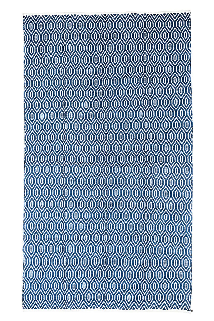 Blue Diamond Accent Rug