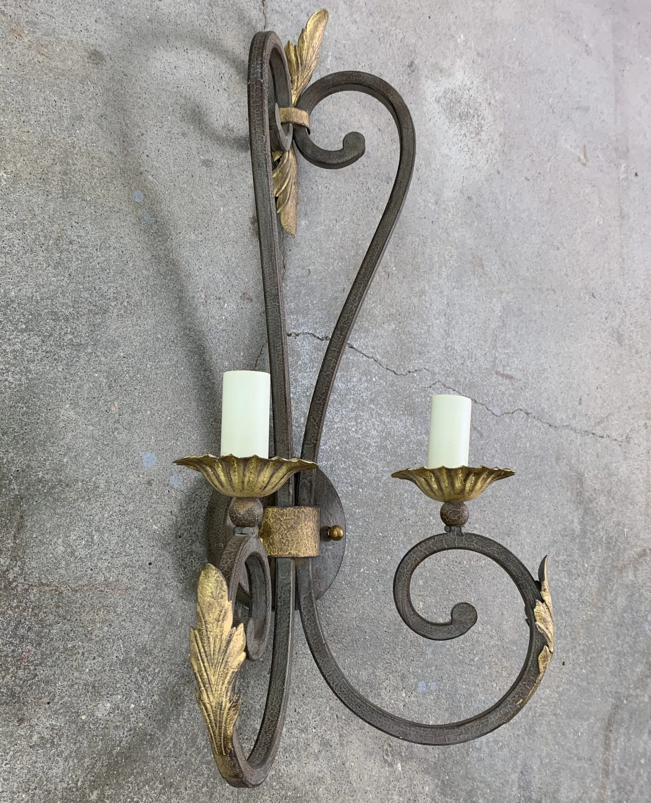 Fine Arts Lamps Wall Light Sconce, Ornate, Leather Look, Gilded