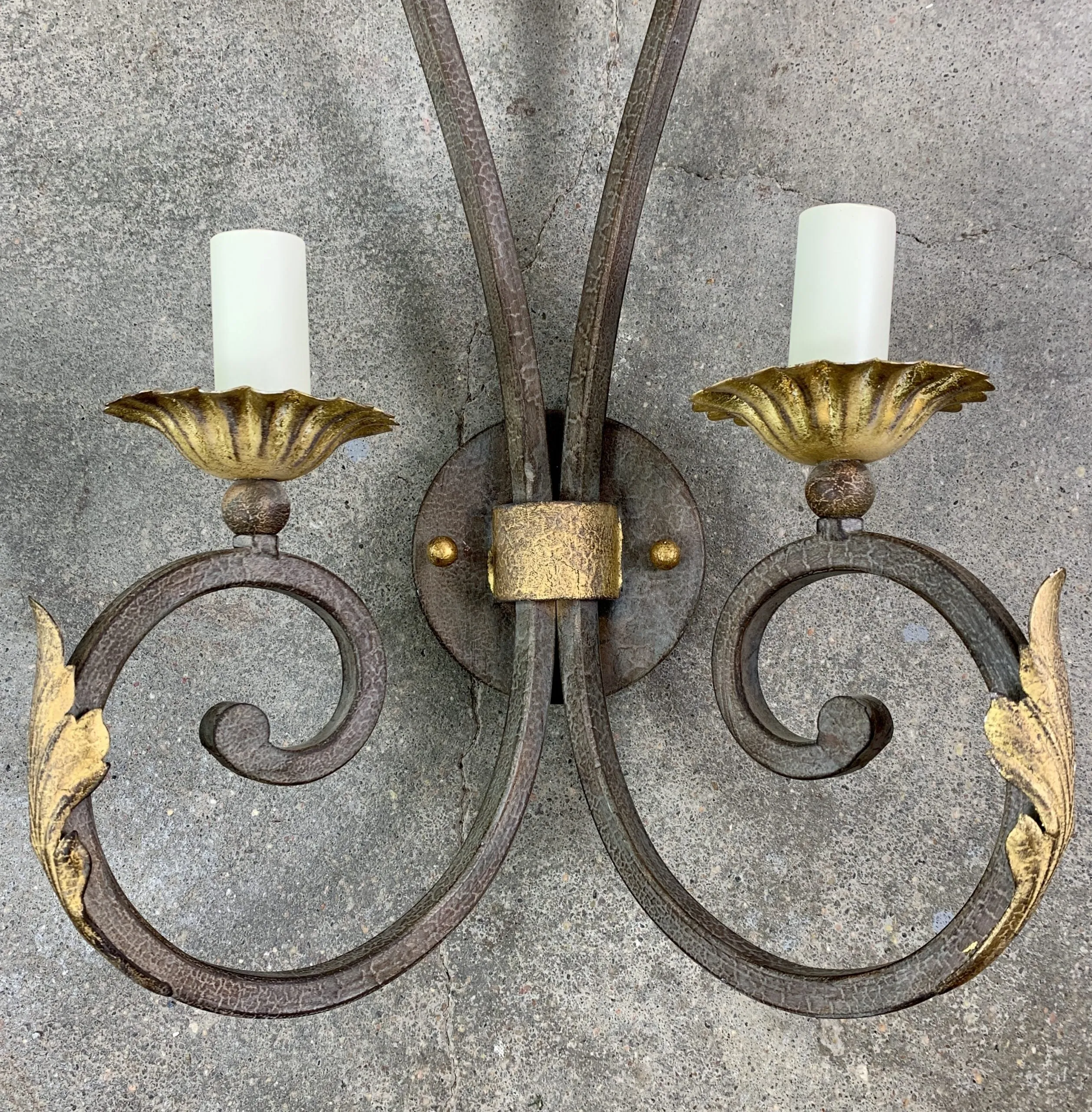 Fine Arts Lamps Wall Light Sconce, Ornate, Leather Look, Gilded