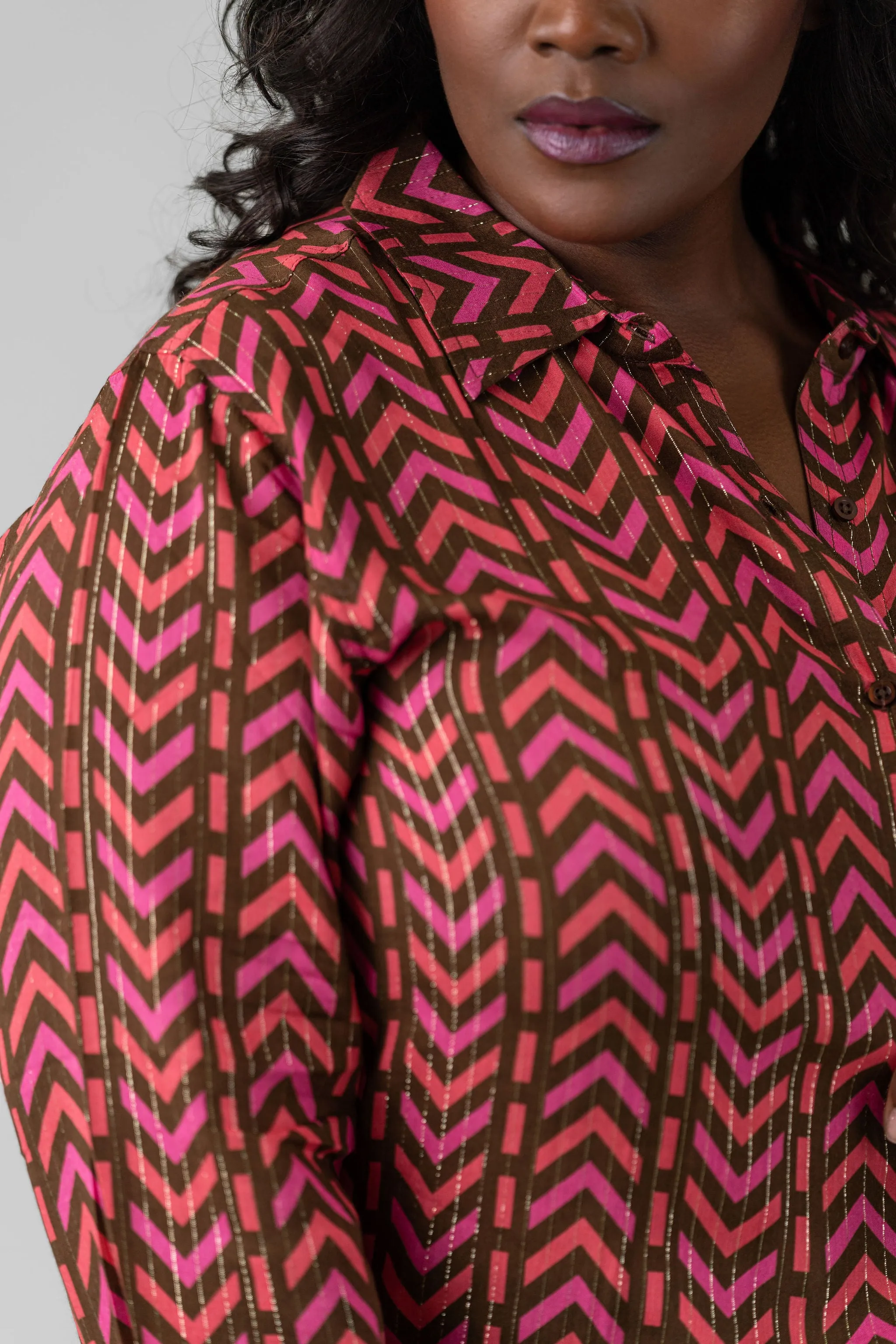 IKAT BUTTON DOWN