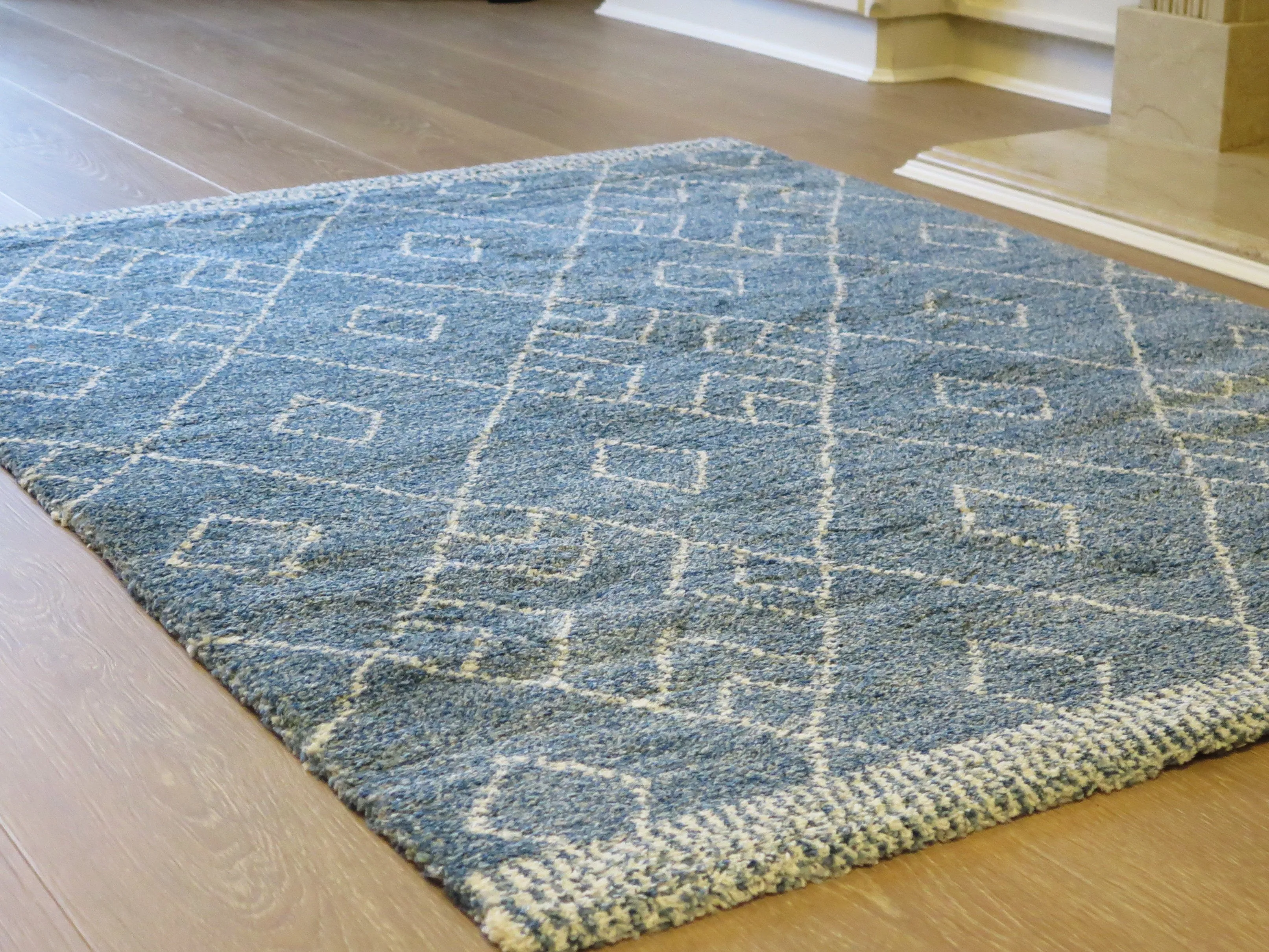 Marjan-Diamond/Rhombus Pattern Geometric Thick Soft Shaggy Rug (Blue/Ivory, 160x230cm)