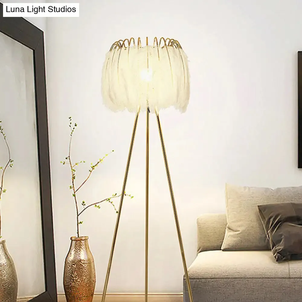 Nordic Style Tripod Floor Lamp with Feather Shade, Metal Stand, White