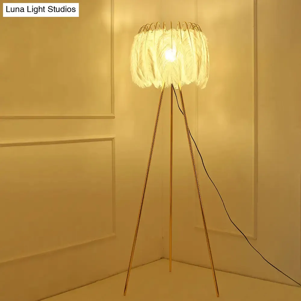 Post-Modern Gold Tripod Floor Lamp - Feather Design, 1 Bulb - Ideal for Living Room