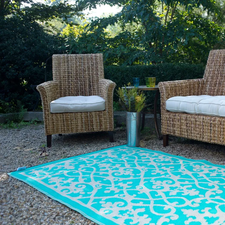 Venice Turquoise and Cream Traditional Outdoor Area Rug
